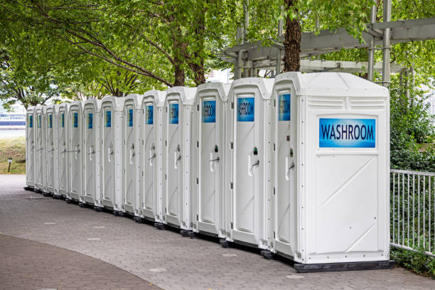 Best Luxury portable toilet rental  in Mercerville, NJ